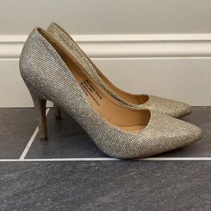 Gold, pointed closed-toe heels, size 9, worn once!